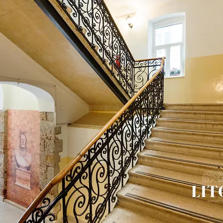 Litore Luxury Bura * سبليت