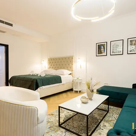 Litore Luxury Bura شقة *